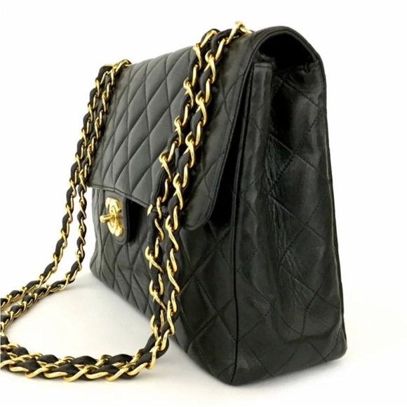 Chanel Jumbo 11.8” ❤️Lambskin❤️A Dream Bag❤️amazing 9/10 cond !! Box Duster Card - Picture 3 of 16